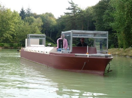 Navire croisière à Port Revel